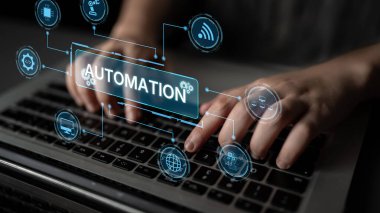 Modern otomasyon sistemleri, insanları ve verileri birleştirerek iş akışı verimliliğini sağlıyor. Akıllı otomasyonla, işletmeler kusursuz entegrasyon ve otomasyon araçlarıyla potansiyelin kilidini açıyor. Eğri