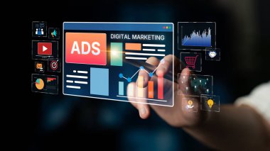 Çevrimiçi reklamlar ve dijital pazarlama markaların büyümesine yardımcı oluyor. İçerik pazarlaması bağlılığı arttırır. Pazarlama araçları ROI 'yi destekliyor. Etkili reklamlar ve pazarlama çevrimiçi iş başarısı. Eğri