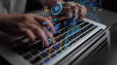 Modern dijital işletmelerde veri analizi ve gerçek zamanlı analitik, öngörü veri modellemesi, iş zekası analizleri ve veri odaklı karar verme stratejisi. Thunk