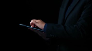 LLM Teknoloji, Büyük Veri, Makine Öğrenme, İş Desteği için Üretici AI, Geleceğin AI Teknolojisi ve Yapay Zeka Mühendisliği Asistan Beyin İşlemcisi. Elide