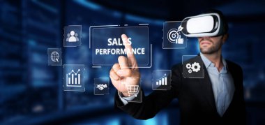 Bir işadamı sanal gerçeklik teknolojisini çevrimiçi pazarlamayı keşfetmek ve veri analizleri yoluyla satış performansını artırmak ve iş stratejilerinde yenilik sergilemek için kullanır. XDMCP