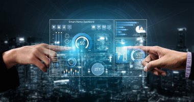 Akıllı ev paneli IOT sistemini yönetir. Akıllı ev paneli sıcaklığı kontrol eder, gösterge paneli enerjiyi izler, akıllı ev tutuş cihazları ve akıllı ev gösterge paneli veriyi izler. Kefil