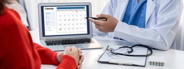 Kişisel organizatör ve çevrimiçi iş dünyası için hızlı zamanlama planlaması için bilgisayar yazılım uygulaması takvimiName