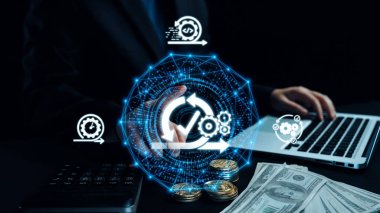 Çevik geliştirme için takımları ve çevik planlamayı kullanan çevik proje yönetimi. Çevik olmak, modern iş akışlarına göre esneklik, işbirliği ve sürekli gelişime olanak sağlar. Elide